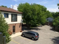 Villa Nova Motel - parking