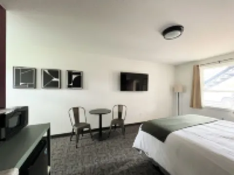 The Nomad Motel - International Falls, MN - Near Canadian Border - Parkplatz