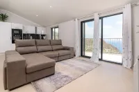 Casa Raimunda, Modern house with 2 bedrooms, views to the ocean and Arco.