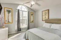 Pet-Friendly PCB Home w/ Hot Tub, Near Beaches! - Wifi