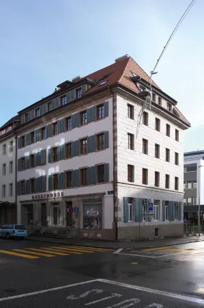 Boutique-Hotel Guesthouse le Locle Отели в г. Ле-Локль