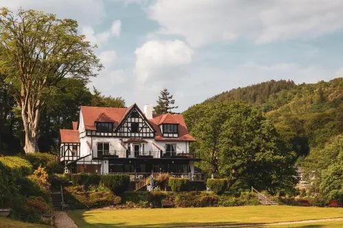 Craig-y-Dderwen Riverside Hotel - Разрешено размещения с домашними животными