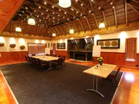 Tau Game Lodge Hotels in Zeerust