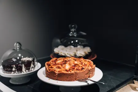 Pillows City Hotel Brussels Centre Отели рядом с достопримечательностью «St. Jean Baptiste au Beguinage»