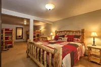 Keystone Home on Snake River w/ Hot Tub + Views! - Wifi