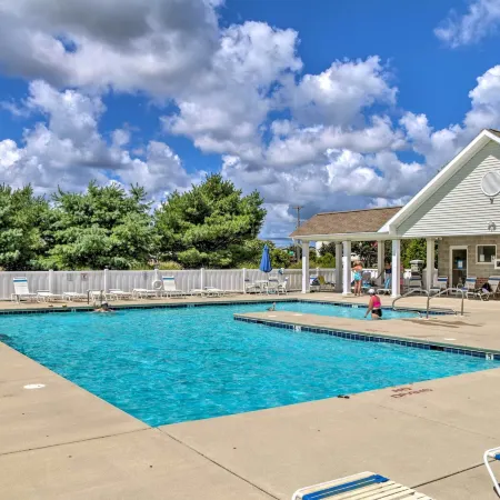 Porch & Community Perks: Walkable Lewes Condo
