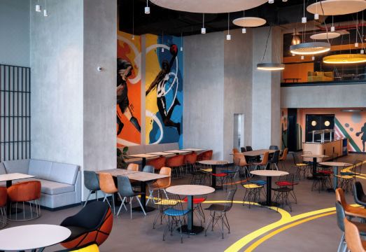 이비스 스타일스 내부