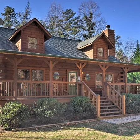 Lake Lure Log Cabin w/ Grill, Near Hiking!