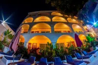 Hotel Delfin