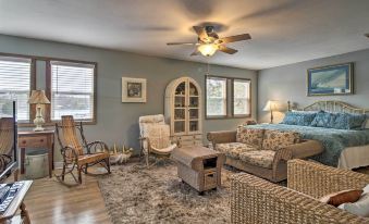 Lily Pad Oasis with Dock on Lake of the Ozarks!