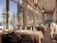 Hotel Schloss Eckberg Hotels near Blasewitz