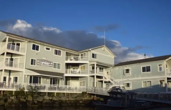 隆格萊爾套房旅館