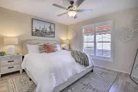 Stunning Sun Lakes Home w/ Beautiful Lake Views! - 3 tähden
