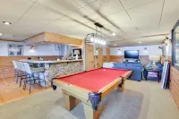 Beautiful Lake Keowee Home w/ Boat Dock & Fire Pit - Wifi