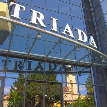 Triada Hotel