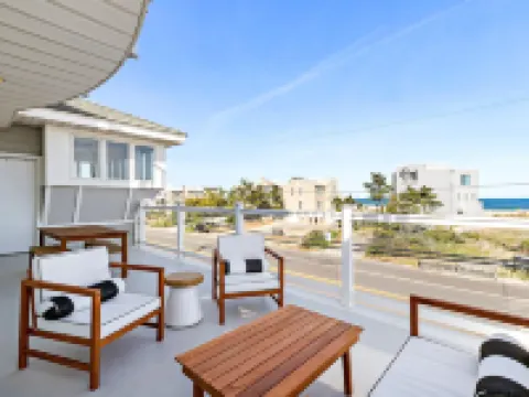 The Hideaway Hotel Hotels in Long Beach Township