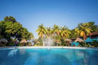 Beach Break Resort - Beach