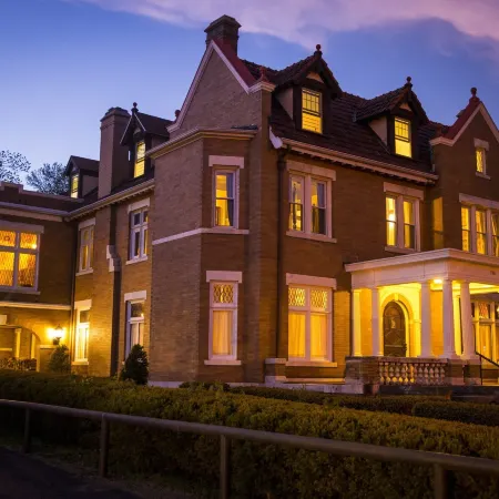 Hazeltine Boutique Hotel Bnb