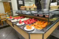 Hotel Columbia - breakfast
