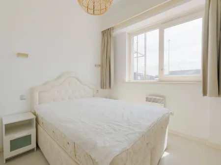 Apartment in Ostend Near North Sea