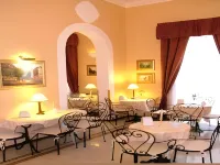 Hotel del Centro Hotels near La Kalsa