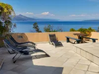 Mick Hotels in Merag