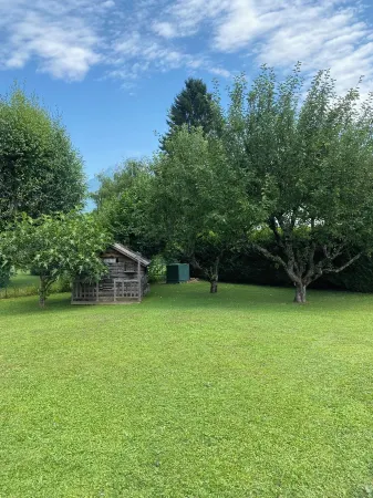 Contemporary house with private pool between lake and mountains - Wifi