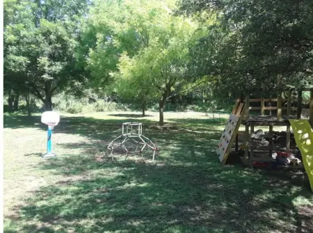Lovely Cozy Country Home 3/2 Txstu/Walk to Txst Tubes/Don's Fish/Float the River