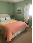 A cozy cottage tucked away in the heart of Union Pier!