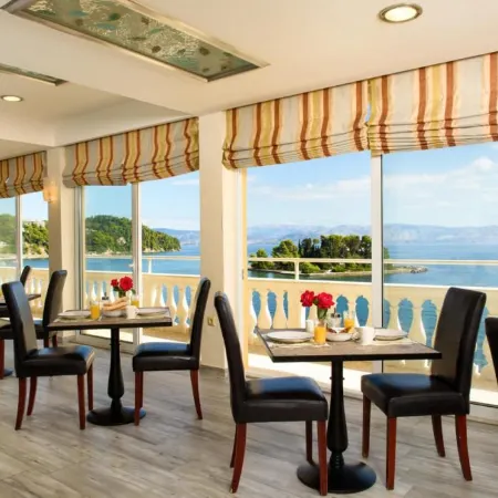 Pontikonisi Hotel & Suites
