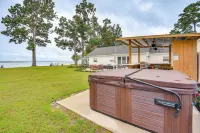 Waterfront Gloucester Cottage w/ Private Boat Dock