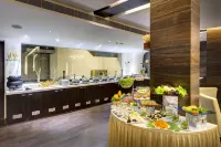 Siamton Inn Trademark by Wyndham - فطور
