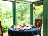 Petit Hotel & Restaurant Old Age - Morgenmad