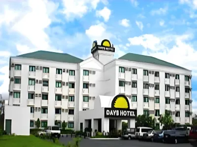 Real Family Hotel (formerly Days Hotel Batangas) Hotels near Dalig Elementary School