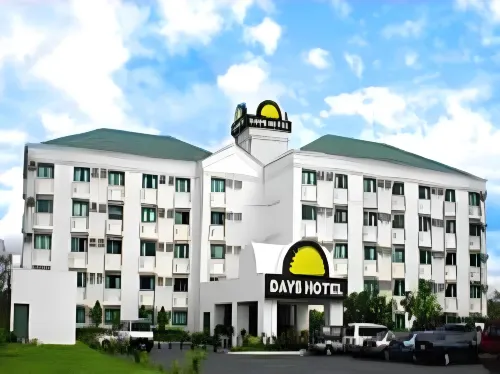 Real Family Hotel (formerly Days Hotel Batangas) Hotels in Batangas
