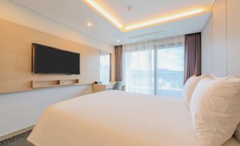 Chuncheon Urban Thirty Hotel