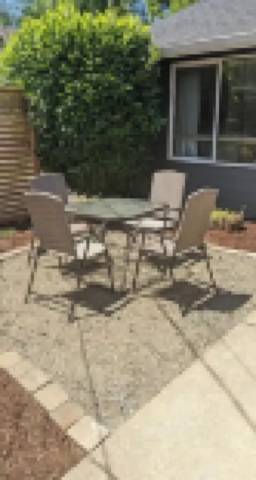 Chic 3/2 Private Firepit and Bunkroom Near Dwntn