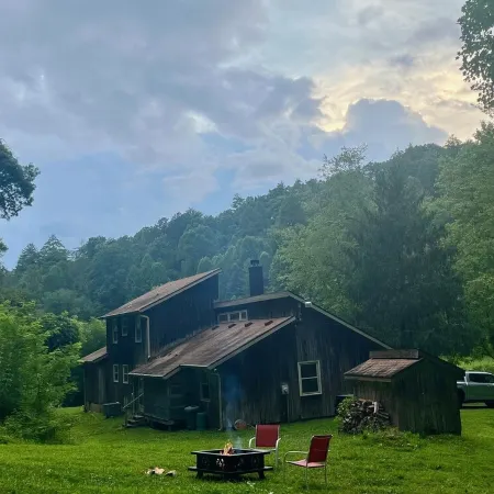 Happy Valley Mountain Getaway!