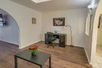 San Antonio Home w/ Private Pool: 5 Mi to Downtown - Country Houses