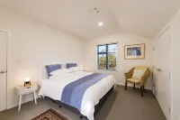 The Loft Overwater, Bay of Islands, NZ