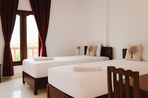 Sipanya Guesthouse Hotels in Phonsavan