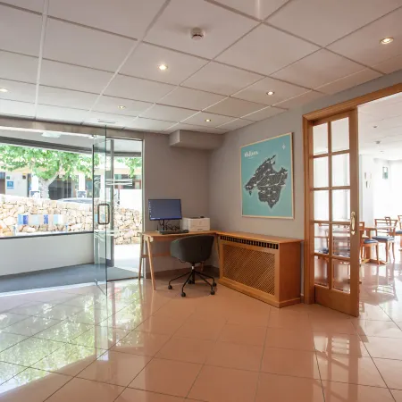 Hostal Residencia Sutimar
