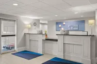 Holiday Inn Express & Suites New Buffalo, MI فنادق في New Buffalo