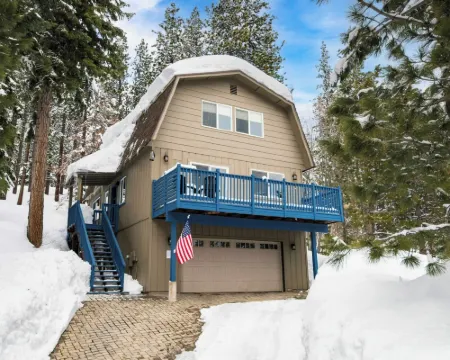 Alpine Bay by AvantStay Hotels in Incline Village