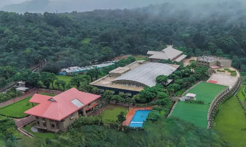 Ikshana Resort and Spa, Khandala