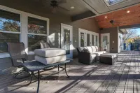 Pottsboro Group Getaway Close to Lake Texoma! - Wifi