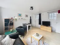 Bright apartment for 4 people 5 minutes from the center of Lille Hotels in Marcq-en-Baroeul