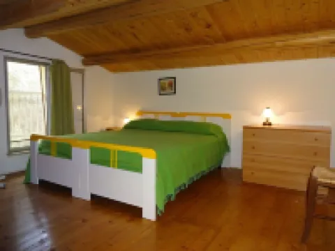 Casetta degli Ulivi - Small house with garden 5 minutes from the beach