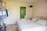 Here it's ploubaz Hotels in Ploubazlanec