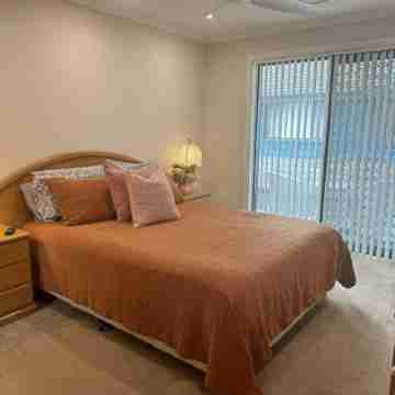 Riverside Gardens Rooms